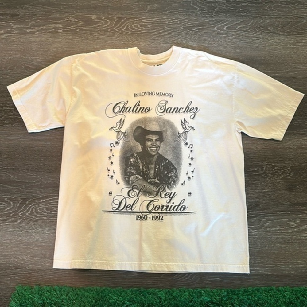 El Rey Del Corrido memorial tee